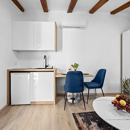 Capitolina Apartmens Old Town