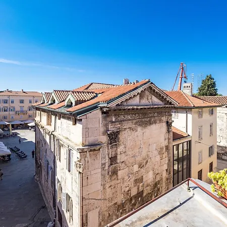 Capitolina Apartmens Old Town Appartamento *