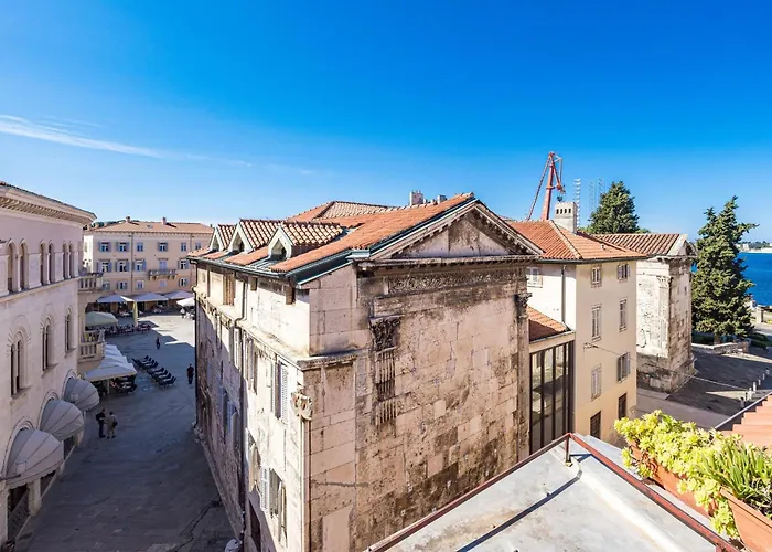 Capitolina Apartmens Old Town Апартаменты *